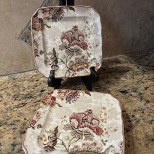 222 Fifth 5 GABRIELLE Cream 6 1/4” Square Plates